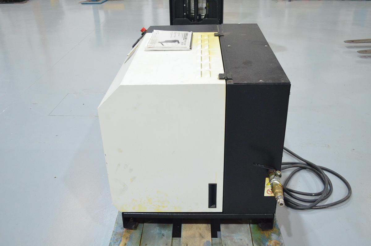 Usado Compresor tornillo Ingersoll-Rand ML11 15hp