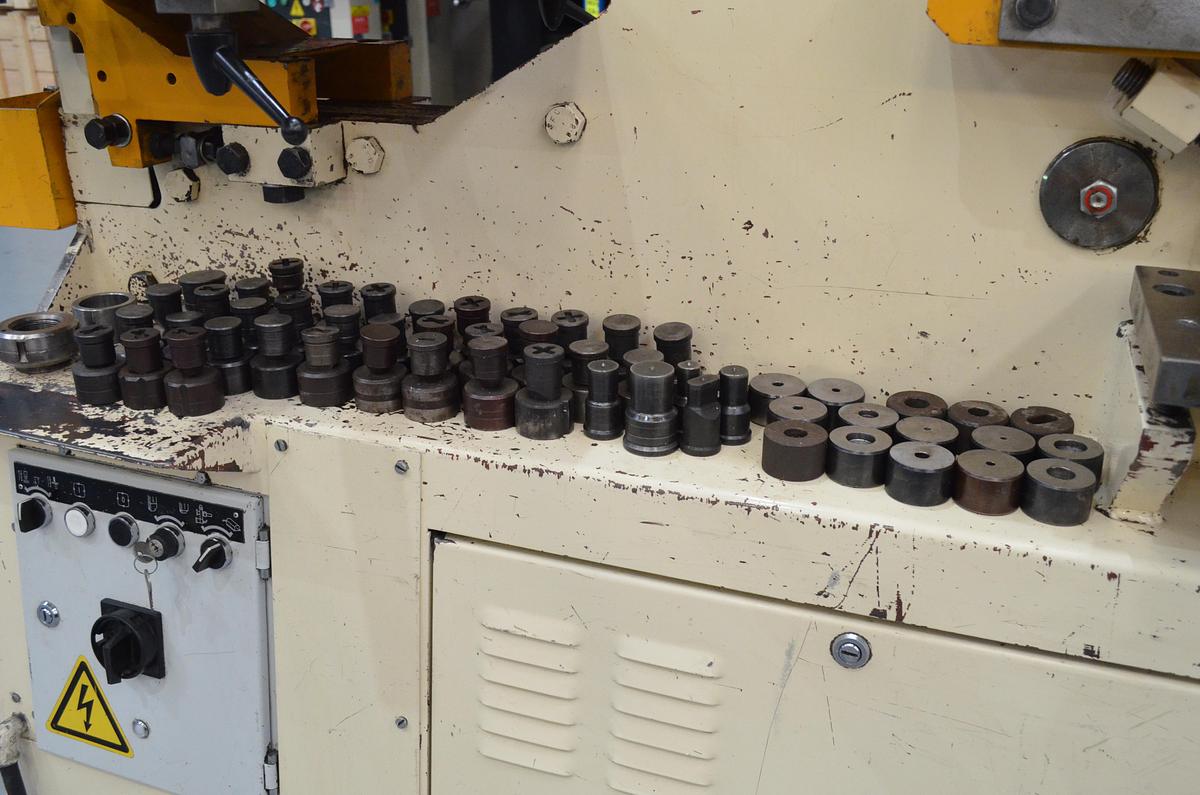 Usado Punzonadora Geka Hydracrop 55 SD