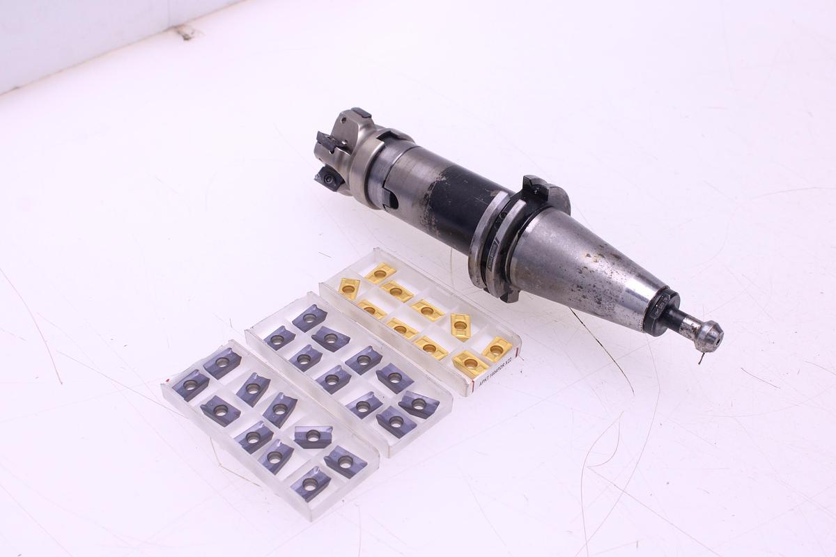 Usado Fresa YG1 F90 APKT16 D50Z5S22 Cono ISO 40 + Widias APKT1604