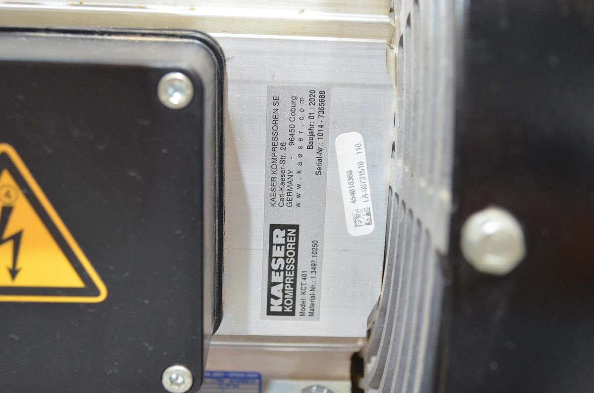 Usado Compresor doble pistón KAESER KCT 401-100 con secador