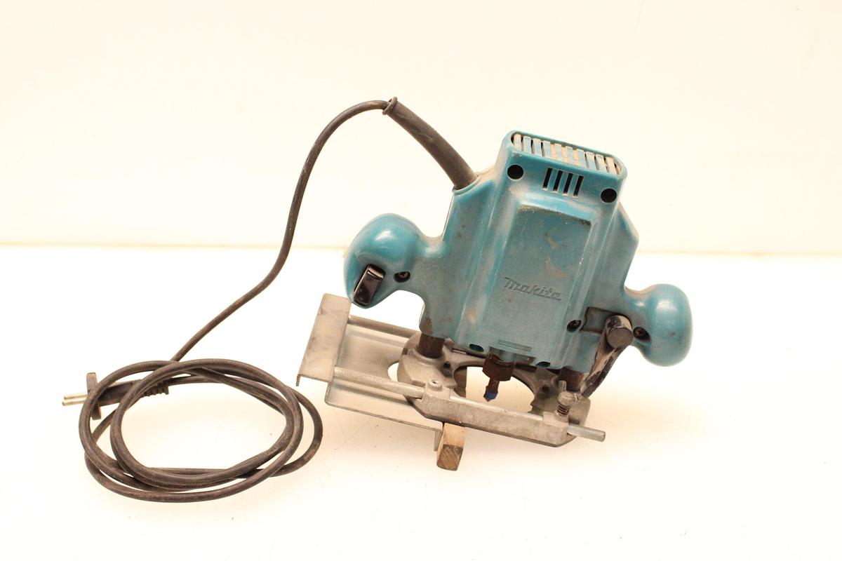 Usado Fresadora MAKITA 3620 Segunda Mano