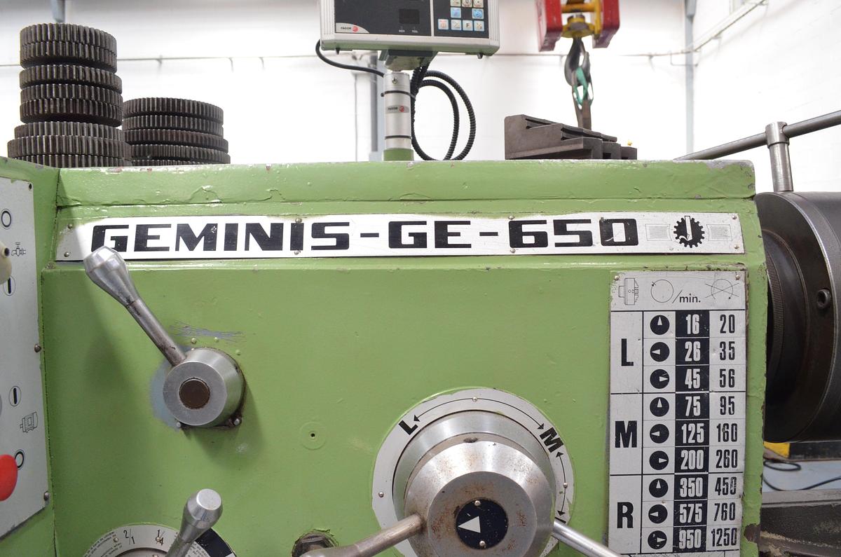 Usado Torno Geminis GE 650 2.000mm visualizador FAGOR