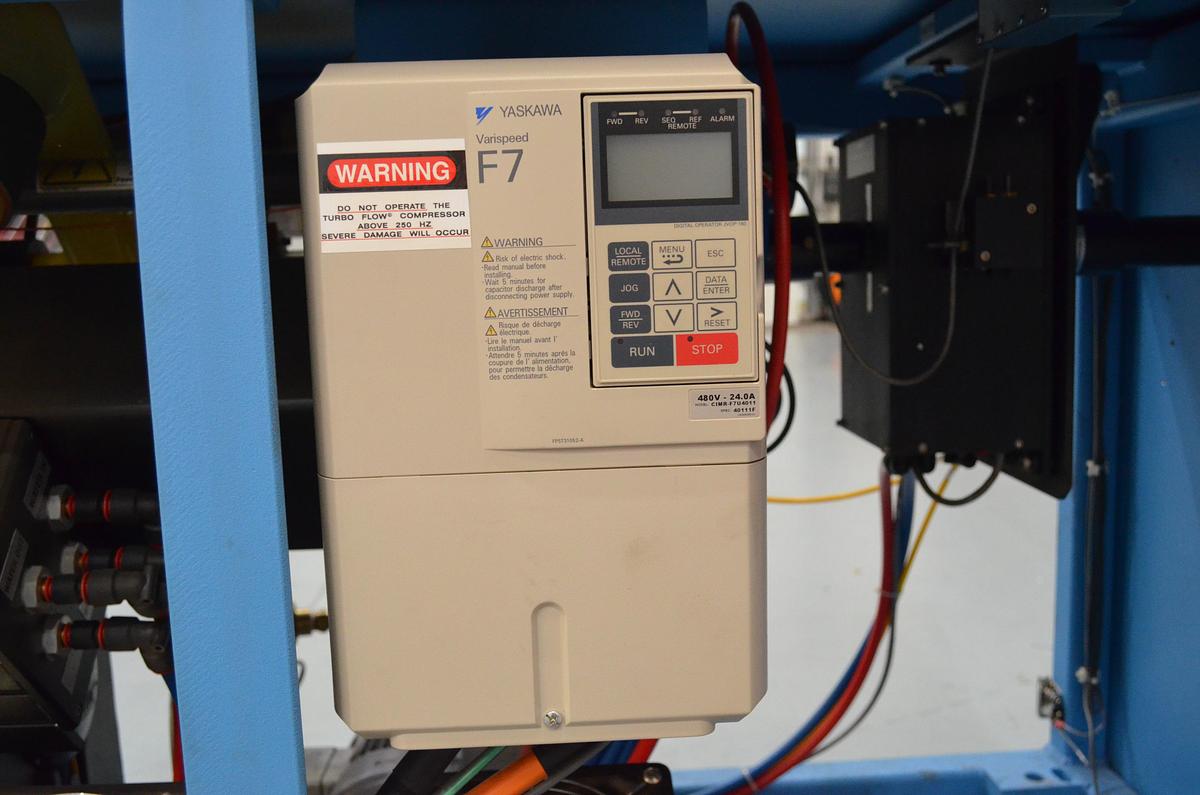 Usado Variador YASKAWA CIMR-F7U4011