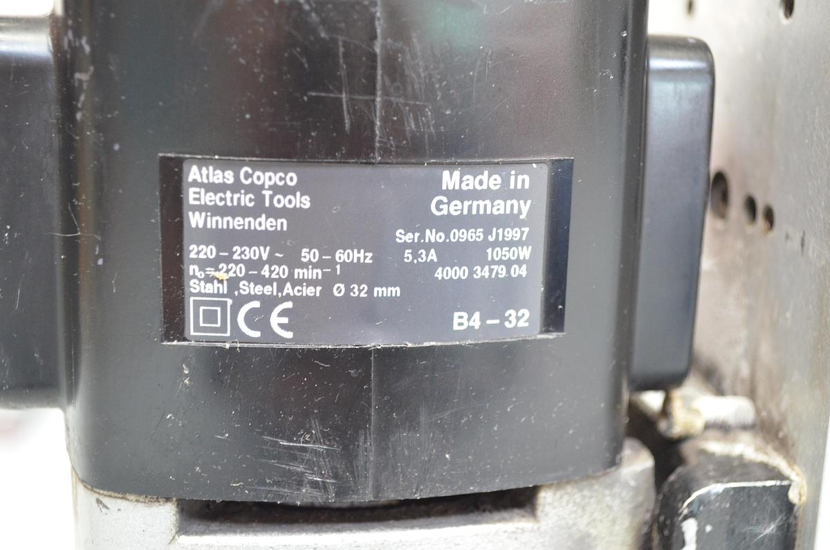 Usado Taladro iman Atlas Copco DDH 32-RP