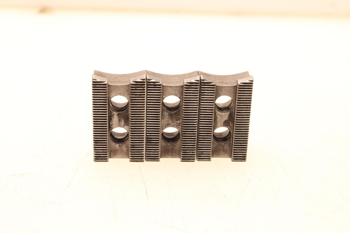 Usado Lote de Juegos de 3 Garras Para Torno