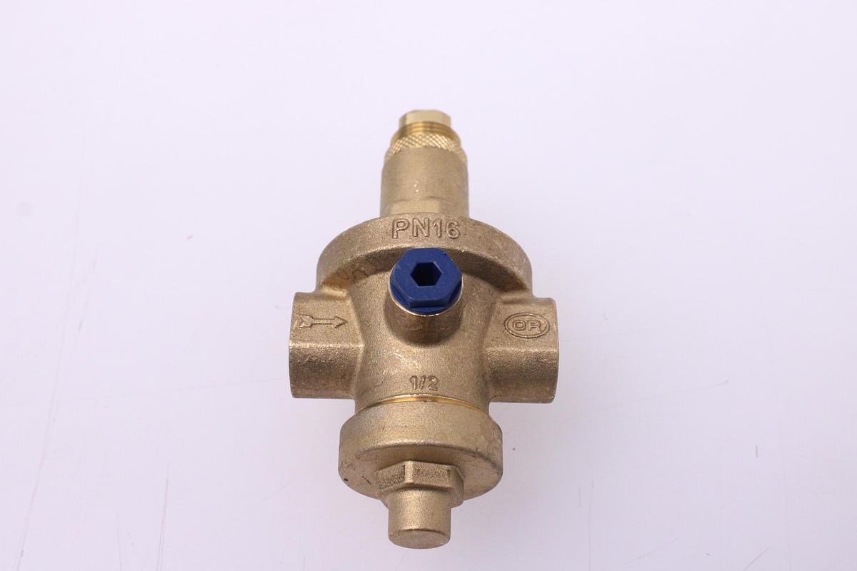 Usado Reductor de presión POTERMIC 226 PN16