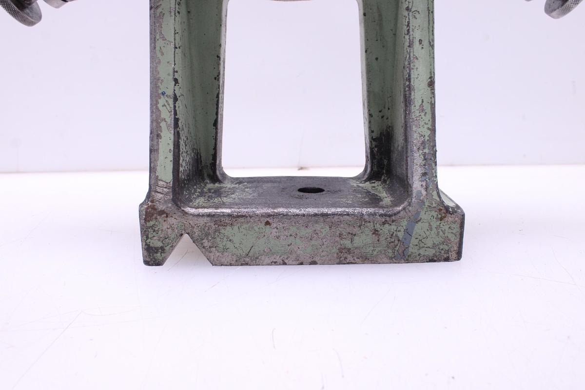 Usado Luneta Cerrada para Torno 160 mm