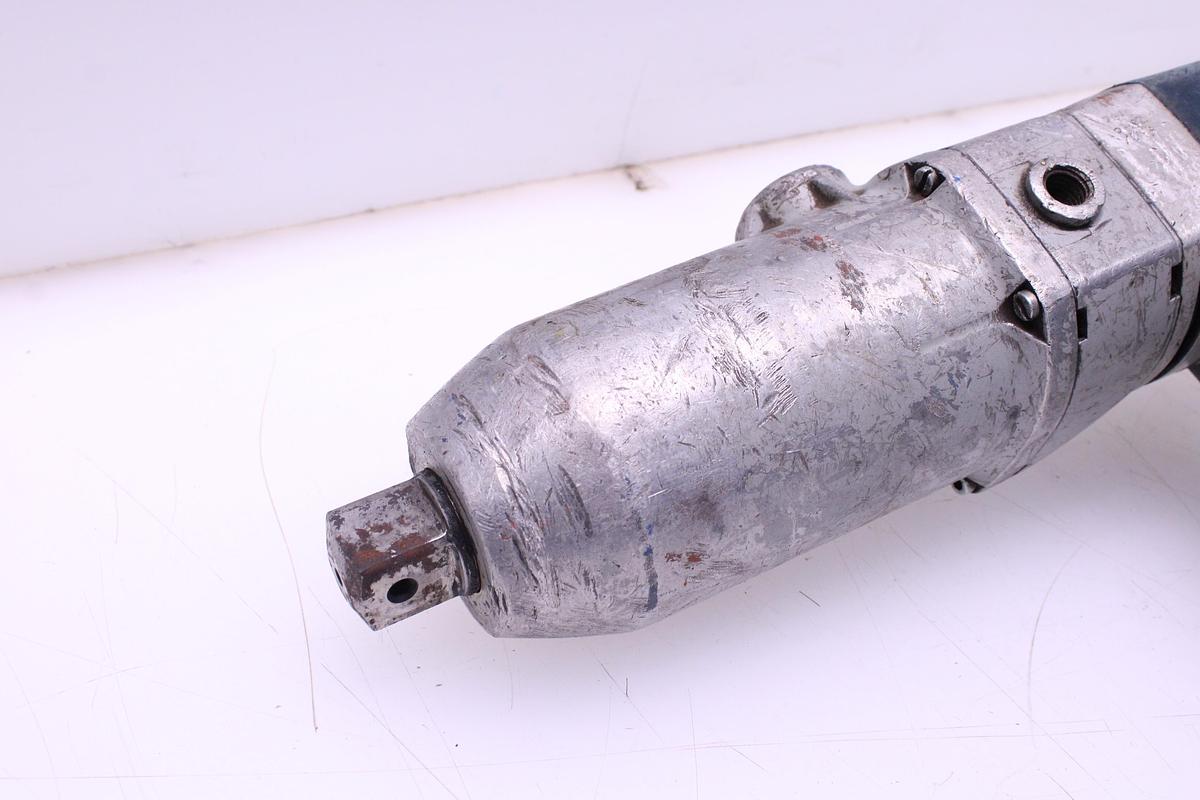 Usado Llave de Impacto Bosch GDS 30