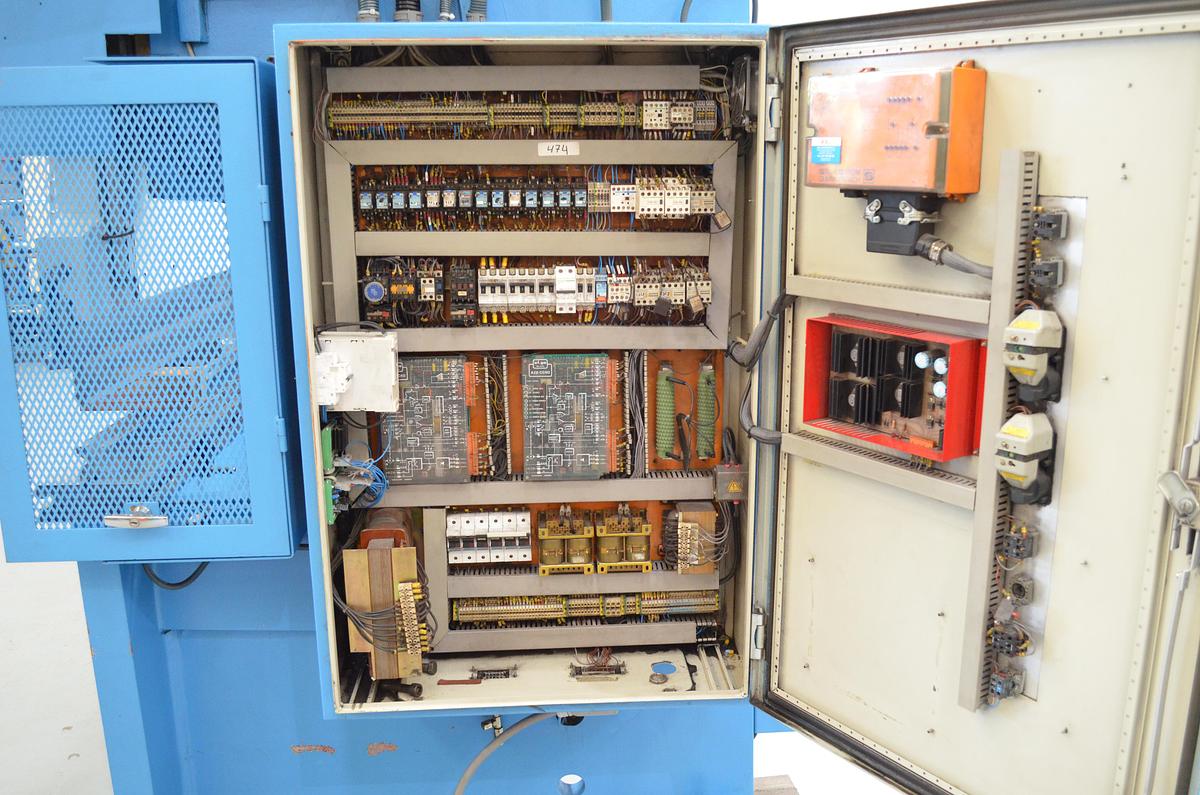 Usado Plegadora Ajial 3100x125tn cnc Cybelec 2023