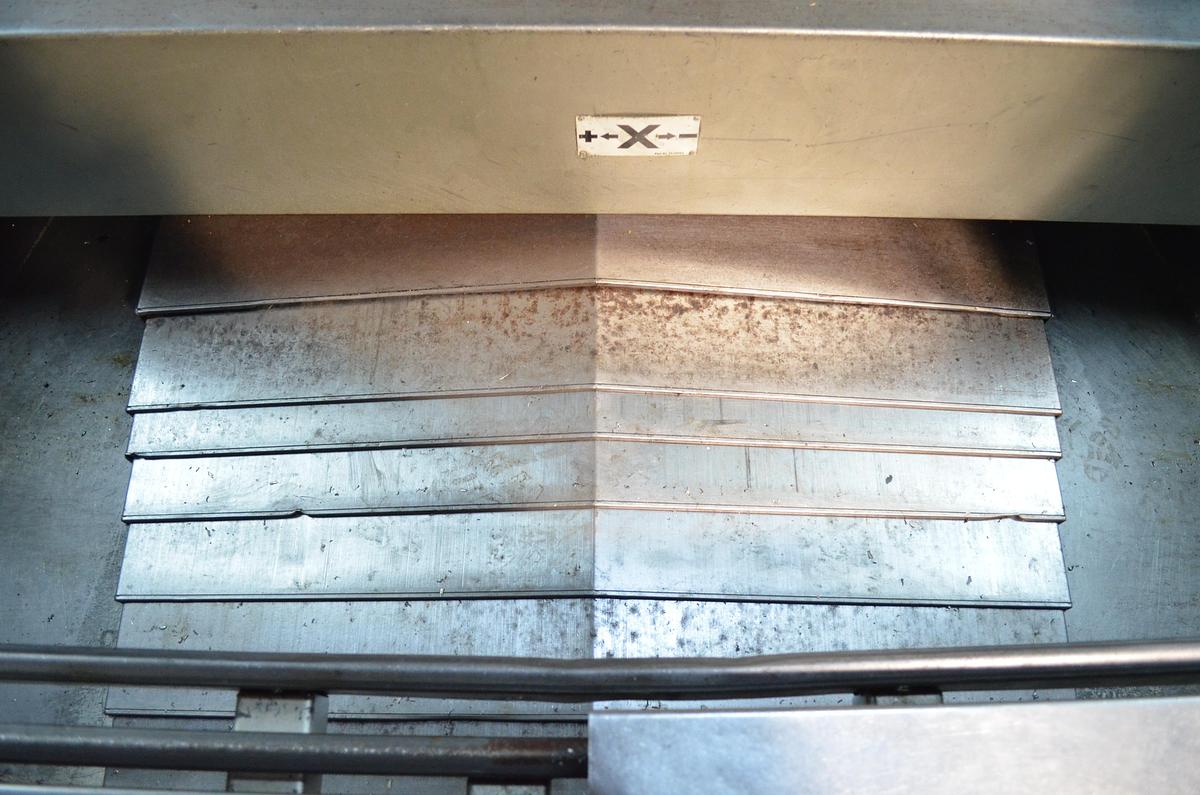 Usado Centro mecanizado Pinnacle Lv126 2008 cnc Fagor 8055i PLUS-M