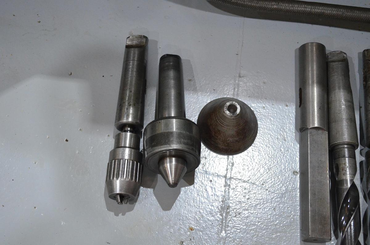 Usado Torno cumbre 60 1500mm e.p