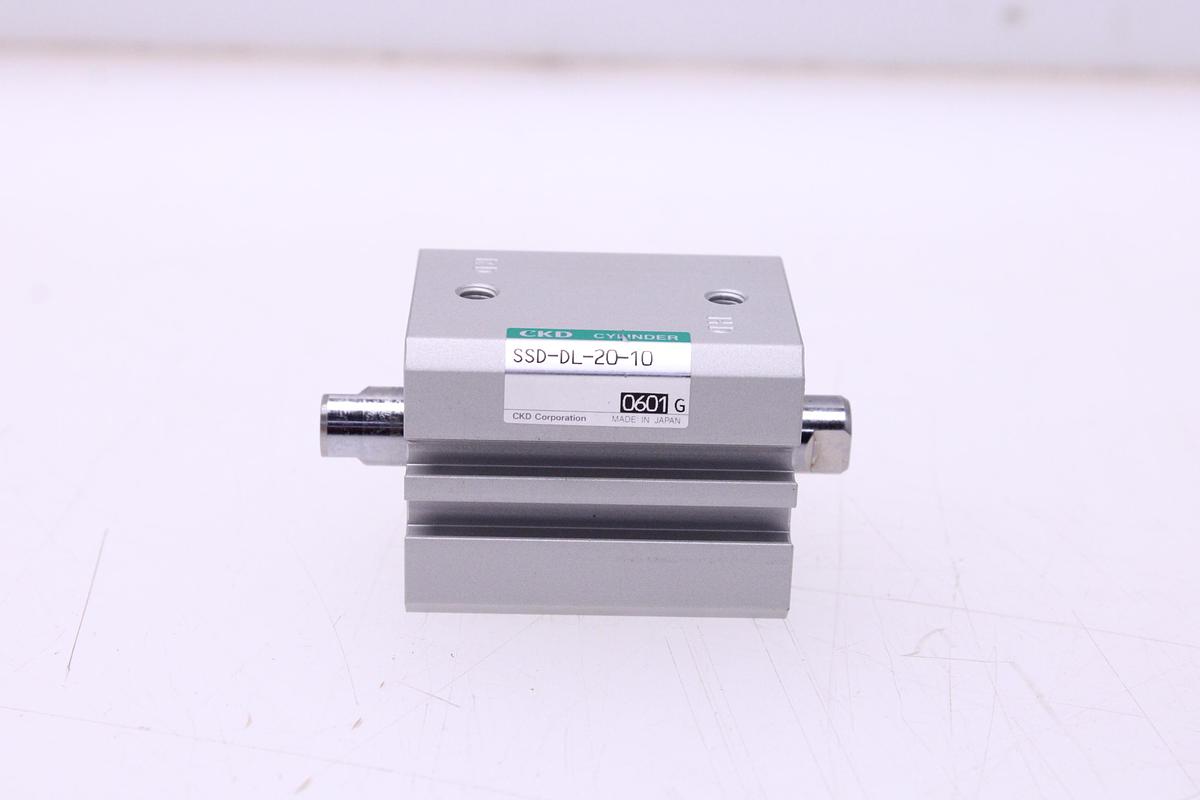 Usado Cilindro Neumático CKD SSD-DL-20-10