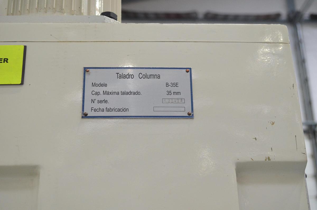 Usado Taladro columna engranajes Heller B-35E