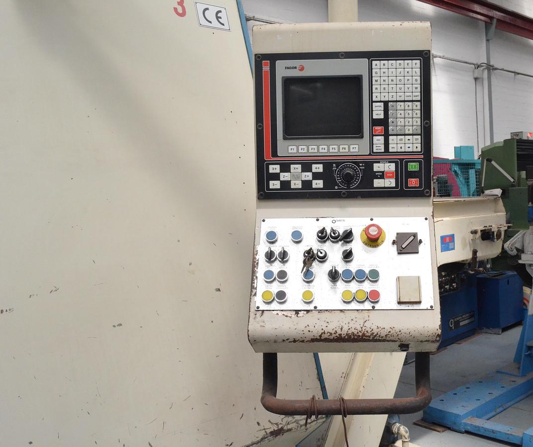 Usado Torno cnc Lealde TCN-12 de 3000mm e.p