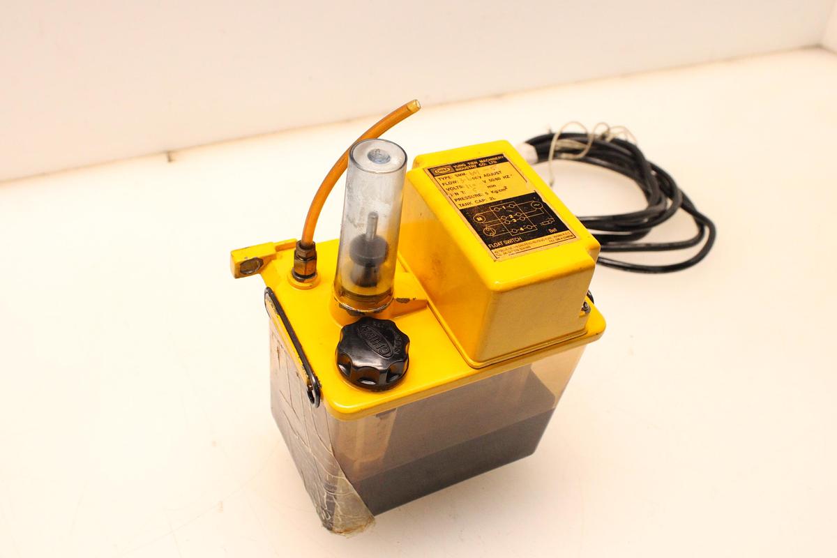 Usado Bomba Lubricante Aceite CHIBA SMM-601-55