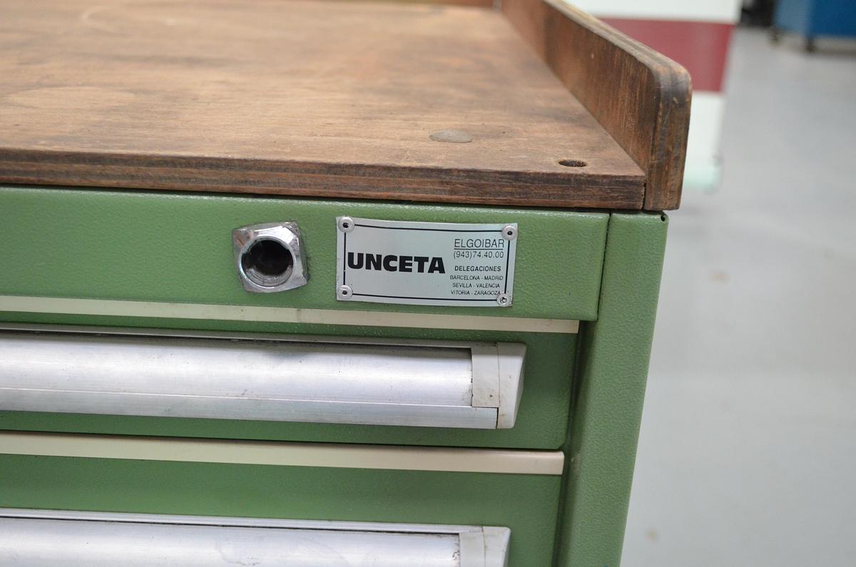 Usado Armario metalico cajones UNCETA 600x640x590(h)mm