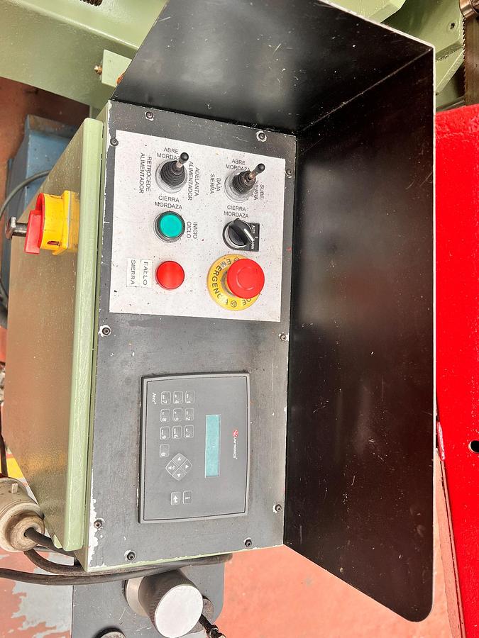 Usado Sierra cinta automatica SABI EB 320A