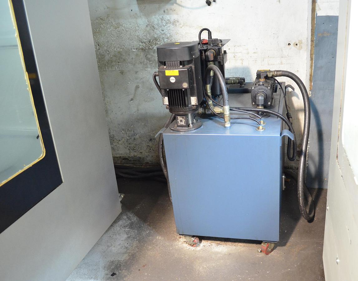 Usado Centro mecanizado Pinnacle Lv126 2008 cnc Fagor 8055i PLUS-M