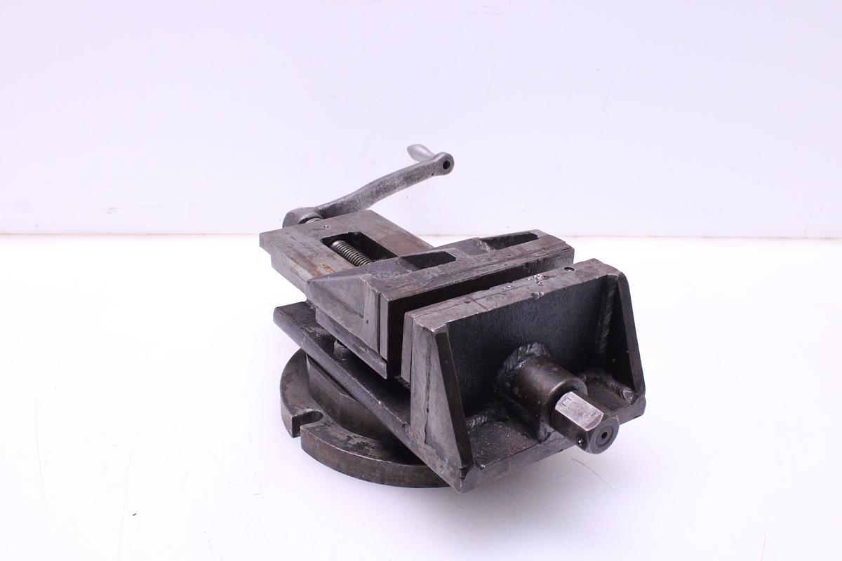 Usado Mordaza Mecánica 200 mm