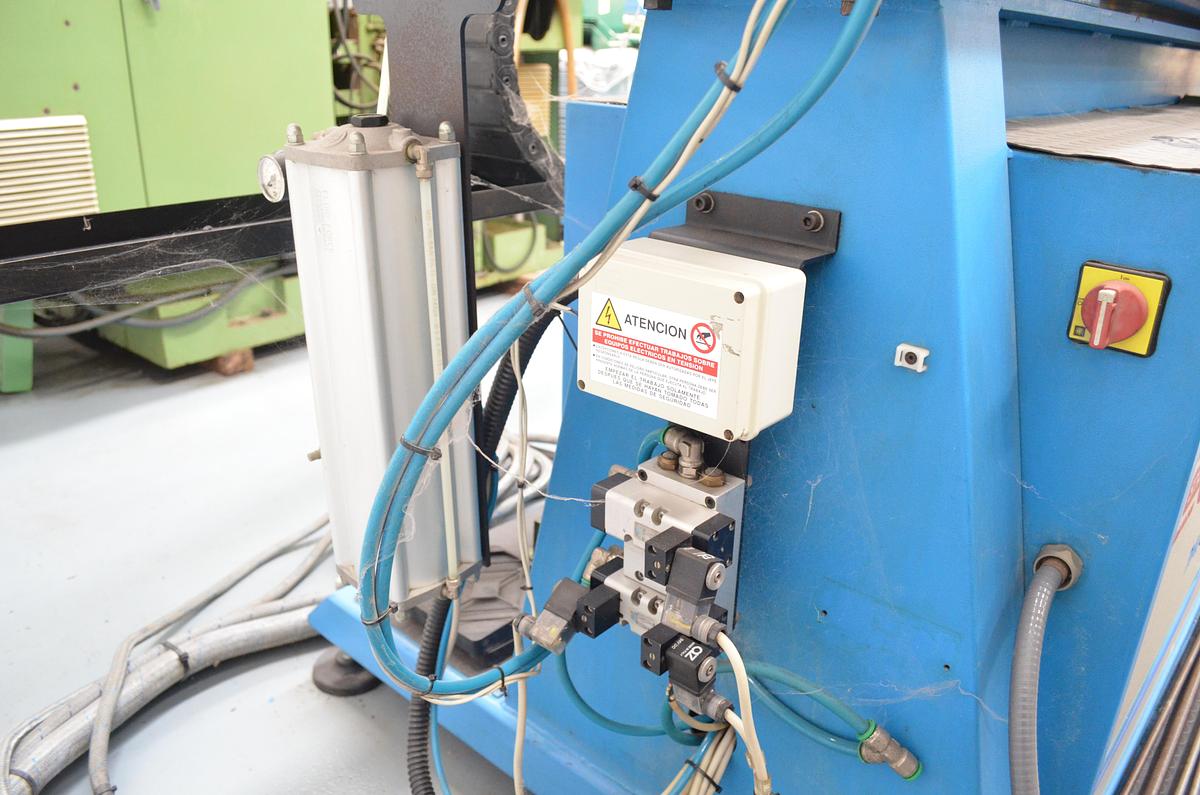 Usado Curvadora de tubos cnc StarBend STAR 250 CN3-PC-S
