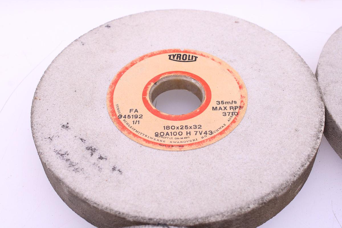 Usado Lote Muelas Esmeriladora Tyrolit 180mm - 14 Unidades