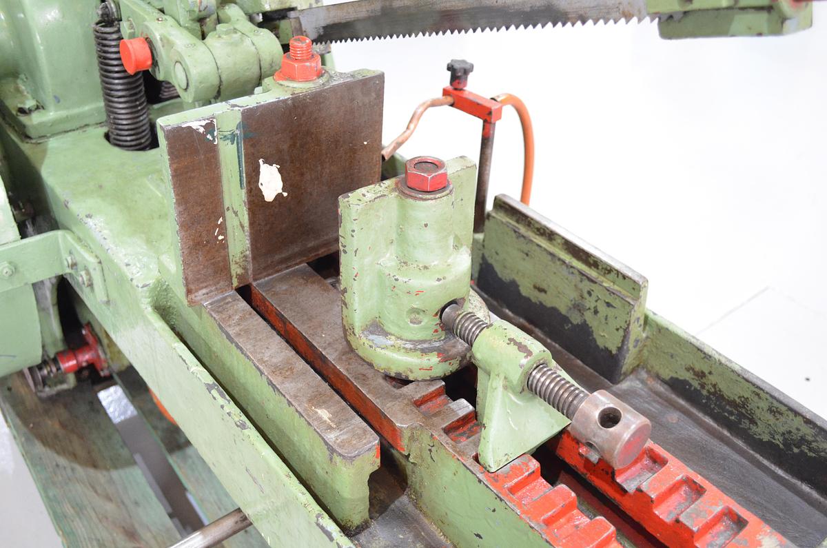 Usado Sierra alternativa UNIZ 18 pulgadas II