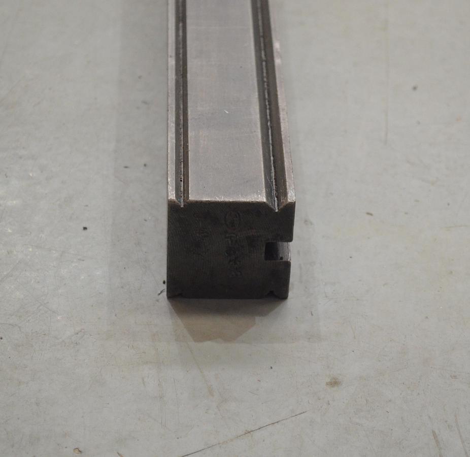 Usado Matriz 54x54 varias V 2130mm