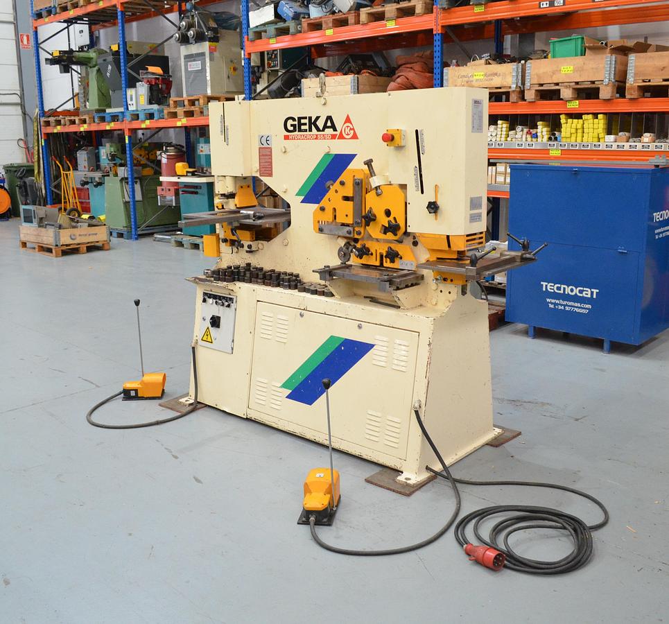 Usado Punzonadora Geka Hydracrop 55 SD