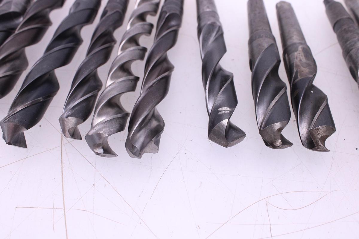 Usado Juego Brocas Metal 14,25 a 23 mm Mango Cónico Morse MT2 - 26 Unidades