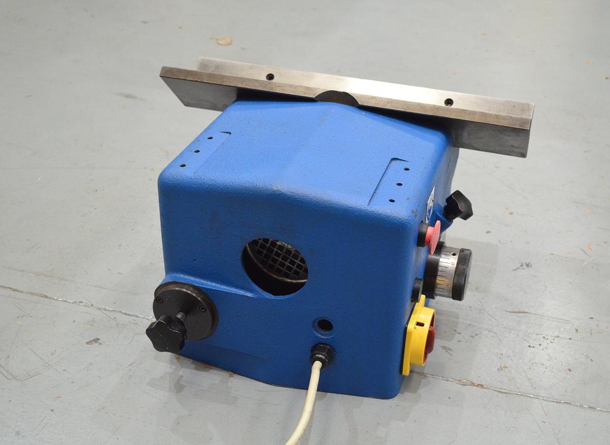 Usado Biseladora OMCA 650A