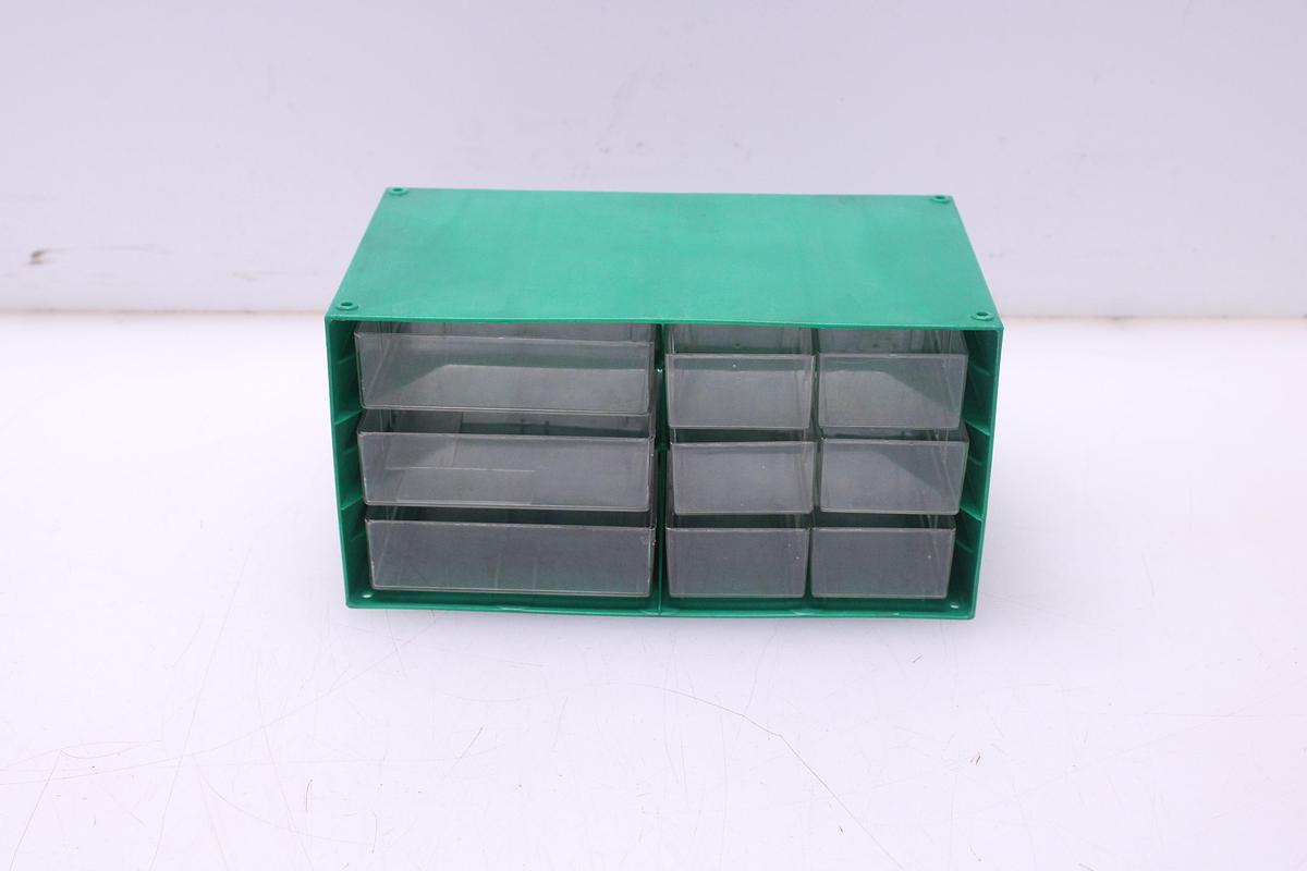 Usado Cajonera Almacenamiento Verde