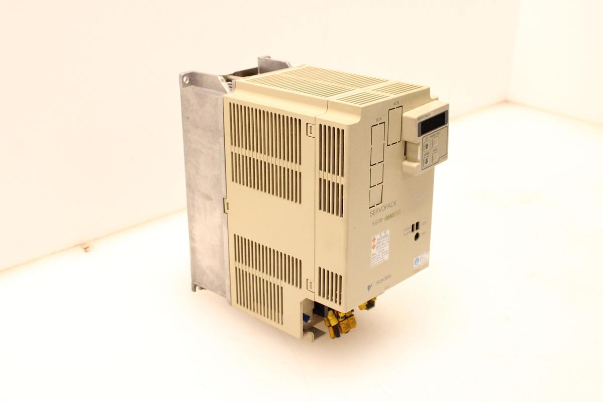 Usado Servodriver YASKAWA SGDB-20ADG