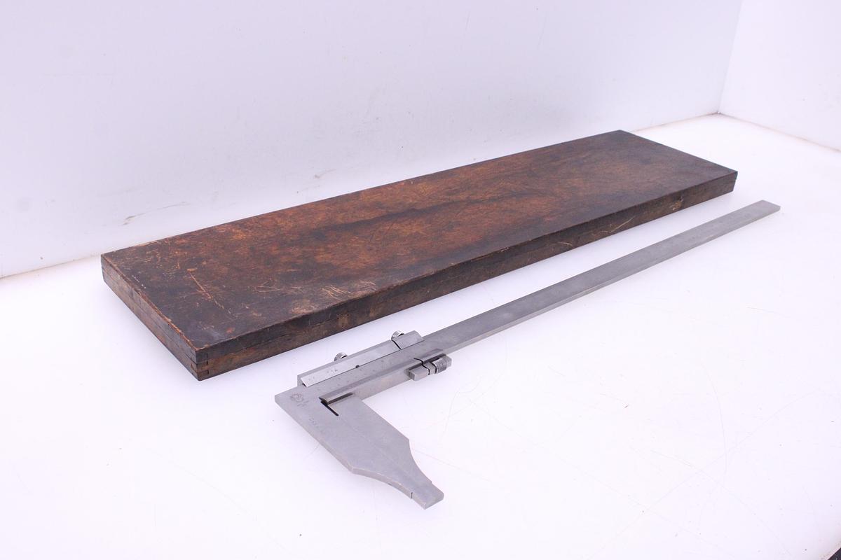 Usado Calibre Pie de Rey METRICA 750mm