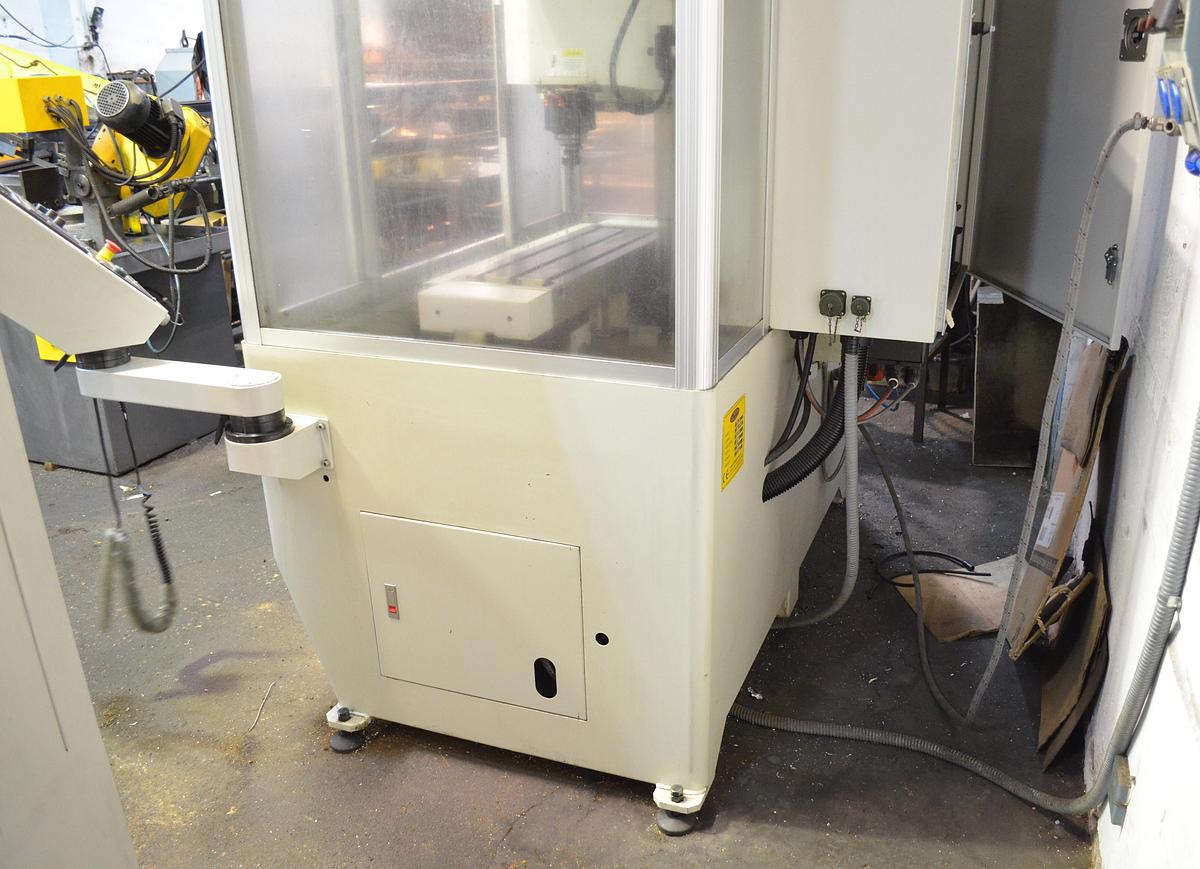 Usado Fresadora cnc bancada Travis MM-4 2017 cnc Fagor 8055i