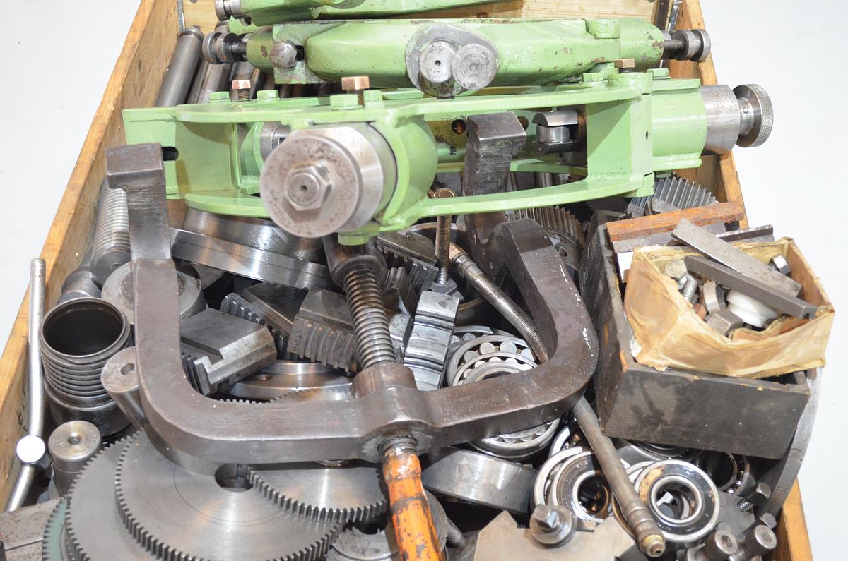 Usado Torno Geminis GE 650 2.000mm e.p