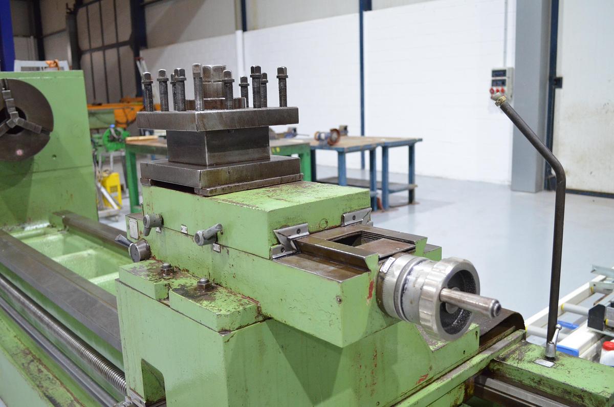 Usado Torno Gurutzpe Super AT 8000-600 - 8m 1200 volteo