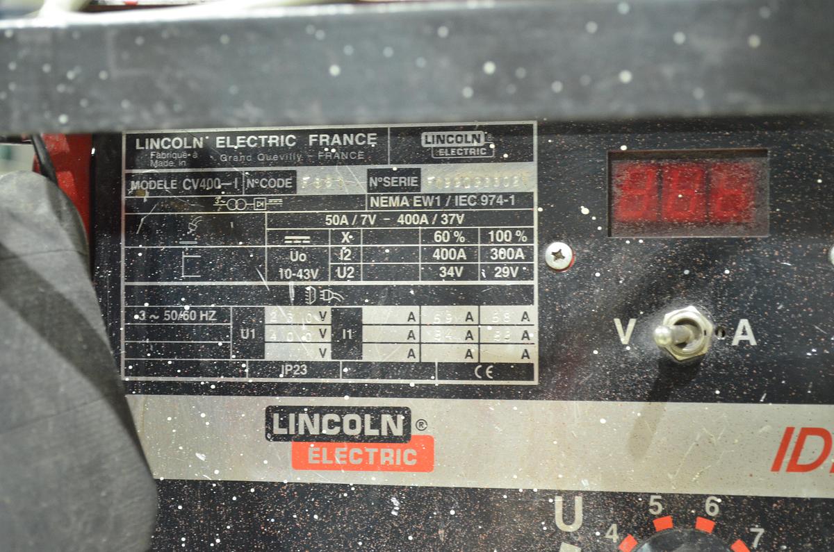 Usado Maquina soldar MIG Lincoln Idealarc CV400-I con devanadera LN 742