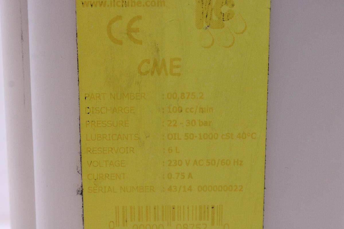 Usado Electrobomba para sistemas de Aceite y Grasa ILC CME