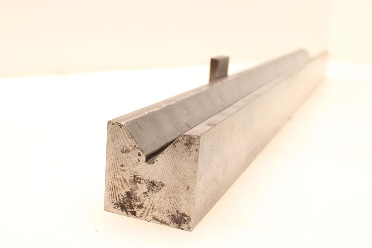 Usado Matriz 88º V38 835mm