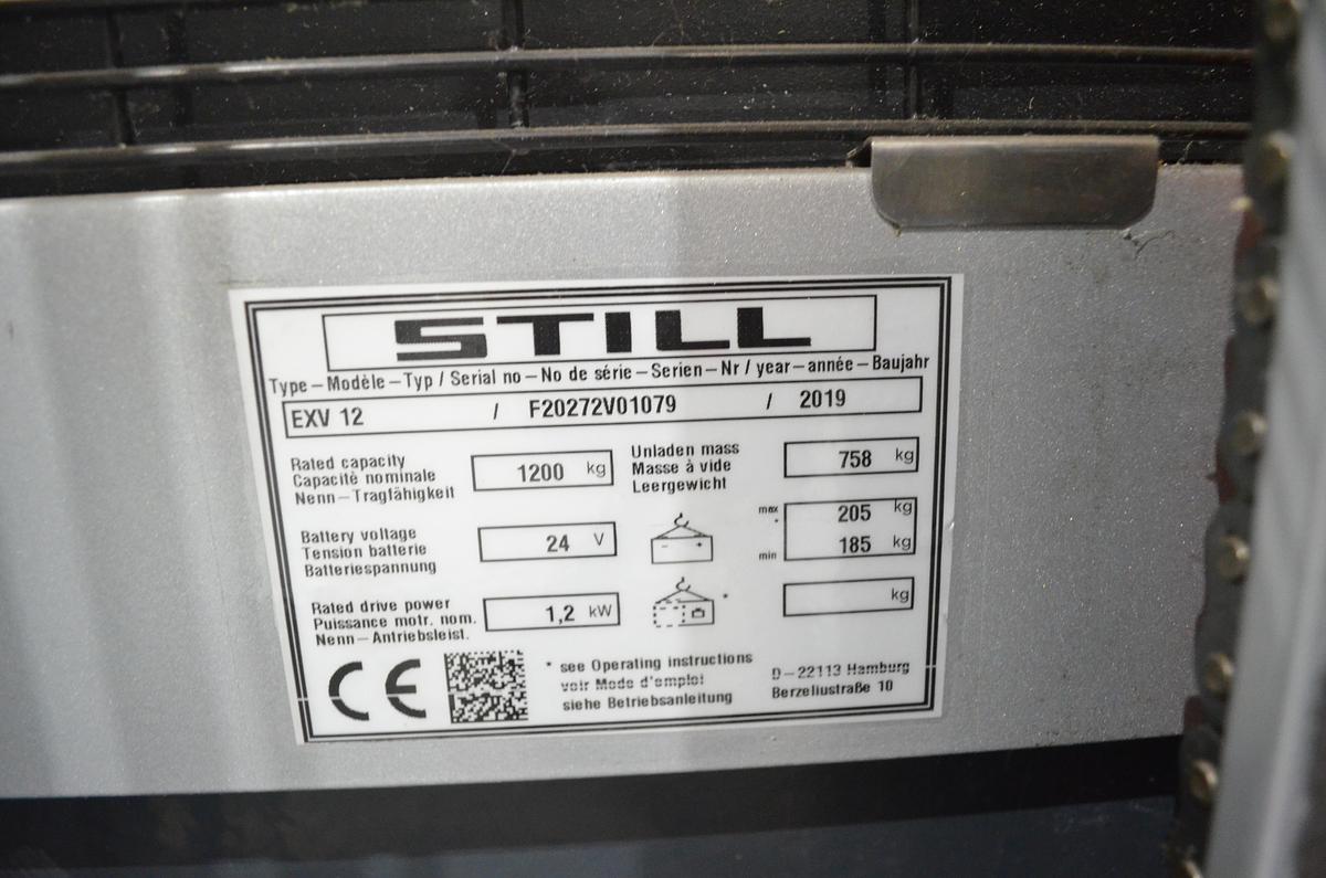 Usado Apilador Still EXV 12 con accesorio para matrices Comtec