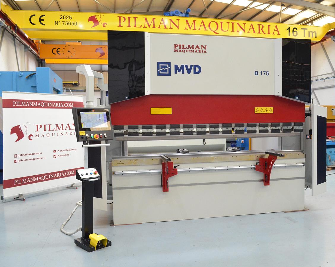 Plegadora Hidráulica MVD SERIE B - 3.100x175Tn