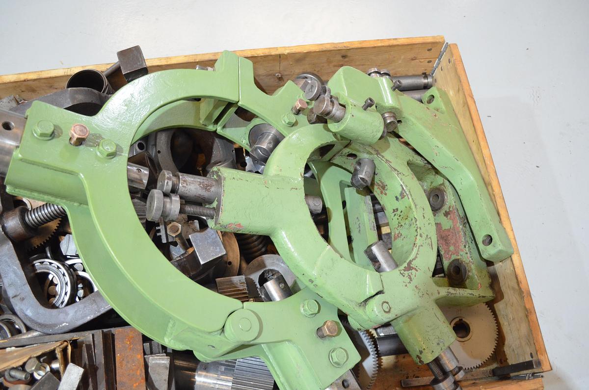 Usado Torno Geminis GE 650 2.000mm e.p