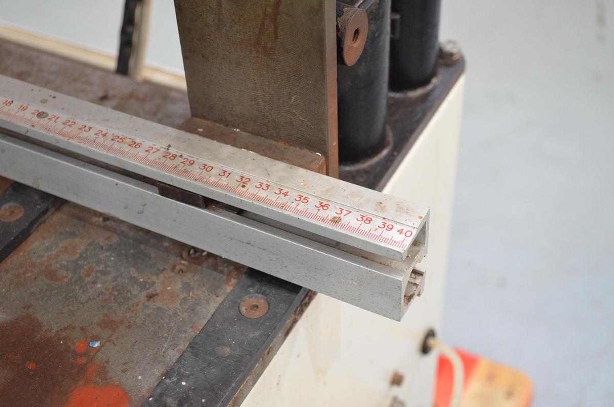 Usado Copiadora aluminio FOM Industrie ISOS