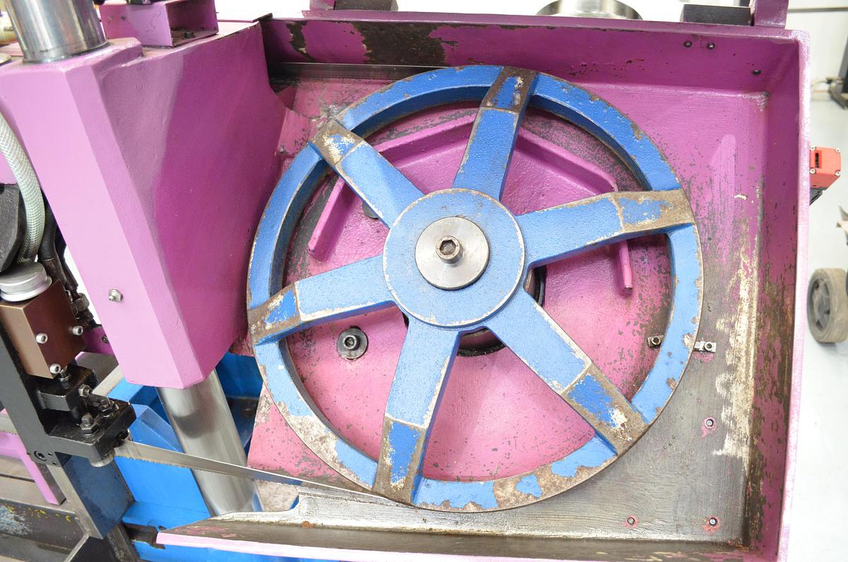 Usado Sierra cinta semi-automatica SABI PBS 320-450