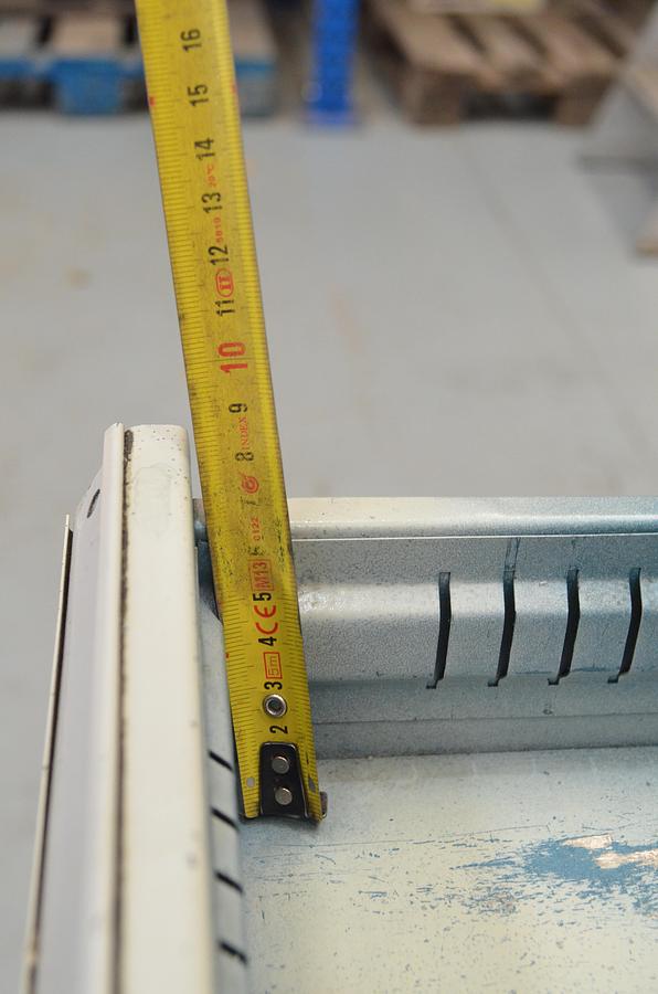 Usado Armario con cajones metalico Heco 710x700x1050(h)mm