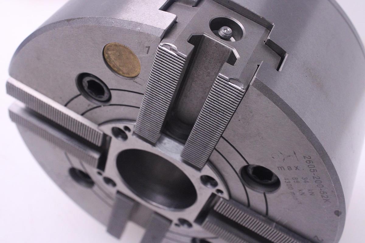 Usado Plato para Torno 210 mm