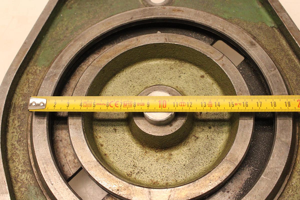 Usado Base Giratoria Para Mordazas Hidraulicas