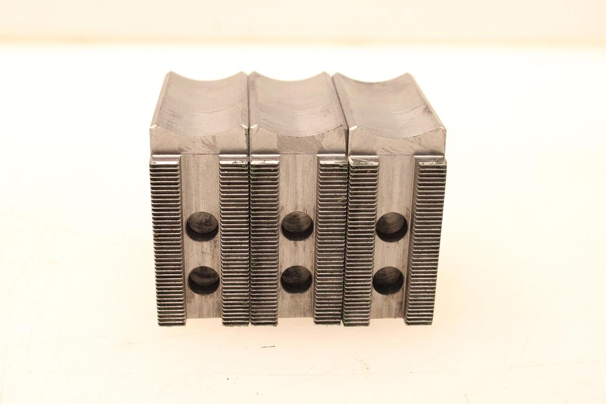 Usado Lote de Juegos de 3 Garras Para Torno