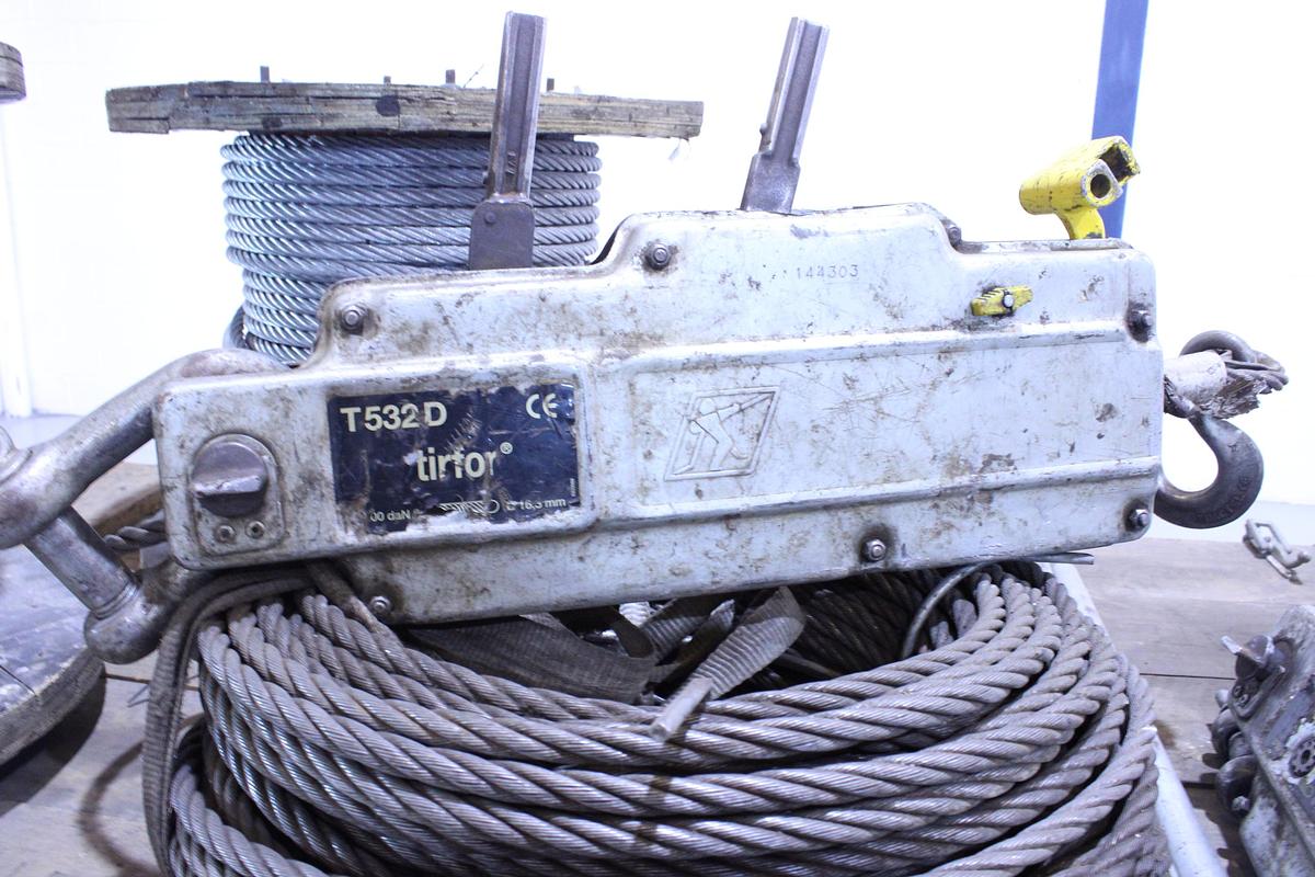 Usado Cabrestante Tractel TIRFOR T532D - 3.200kg - 2 Bob