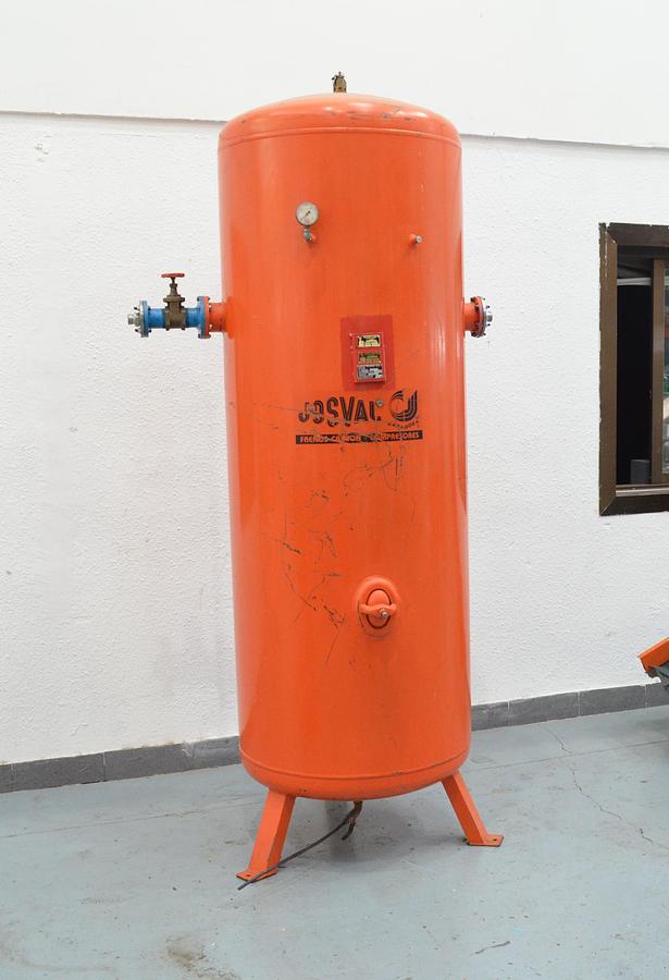 Usado Calderin Josval 1000 LTRS. - 10Bar